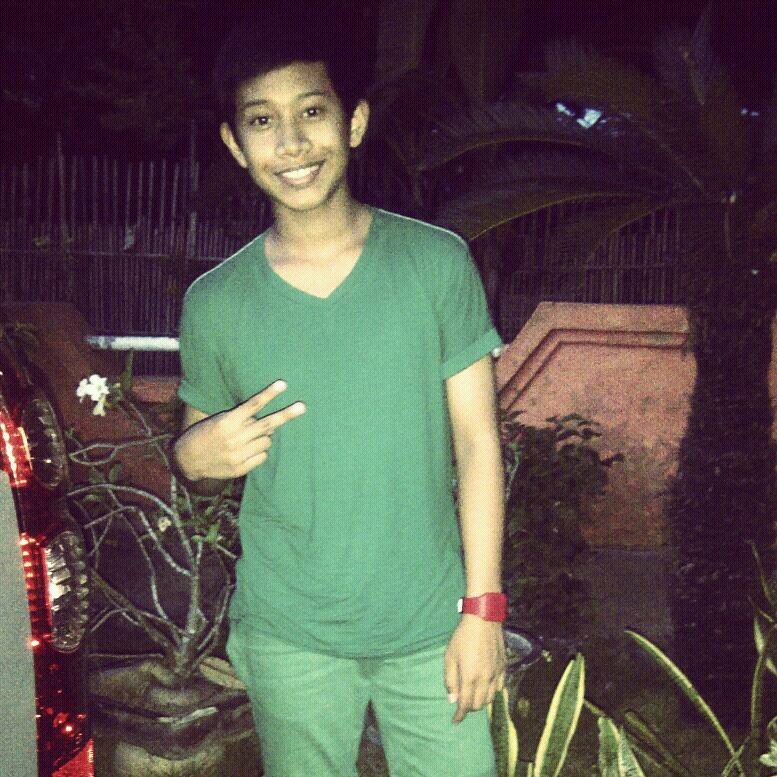 basjsknfnsks's profile picture. 