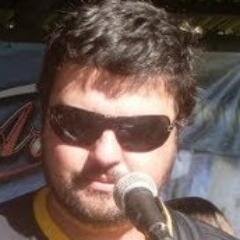 Músico  vocalista da Paranoia Banda Raul Seixas Tributo e Rock  Nacional