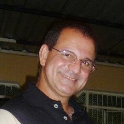 CapmanRepCom's profile picture. Viver é a melhor parte da vida. Viver com inteligência, sabedoria e saúde é que são elas e encarar a morte sem receios, única certeza que teremos no caminho.