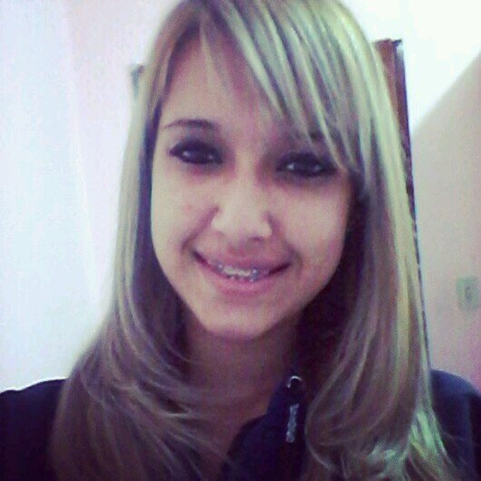 Aa vida me ensinoou aa nunca desistir , nem ganhaar nem perder , mas procurar evoluui♪♫
