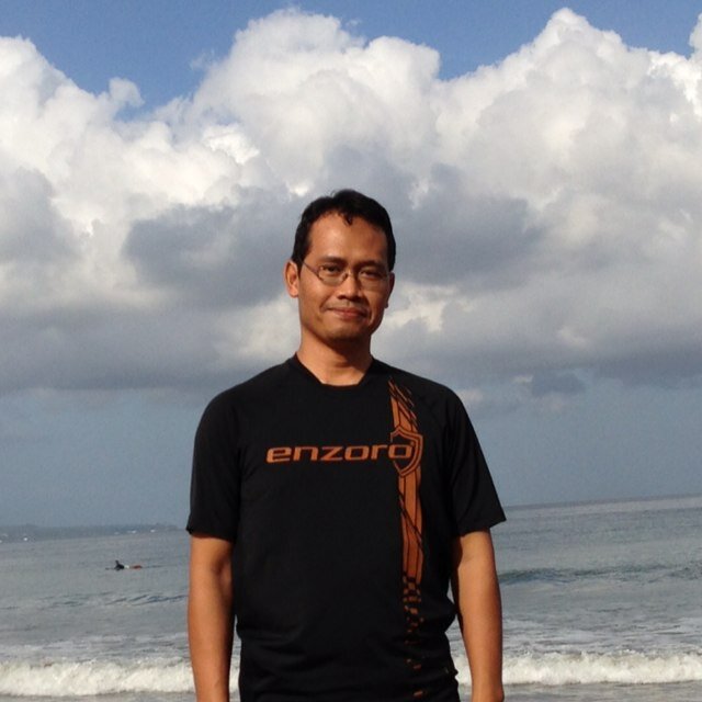 Book & Music Enthusiast, Founder & Owner LYZART Gallery, Founder Kanomedia & Historika