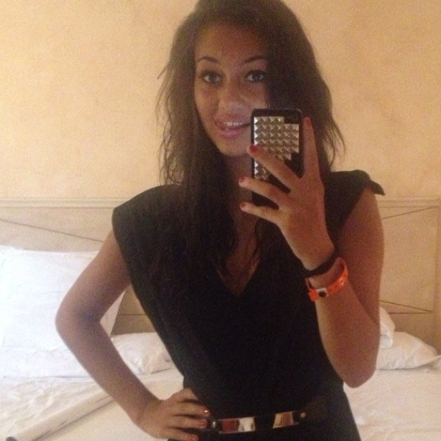 CarlaAmouyal Profile Picture