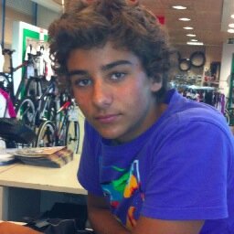 alejandrogsm99's profile picture. Esquiador, amante del campo y de la caza