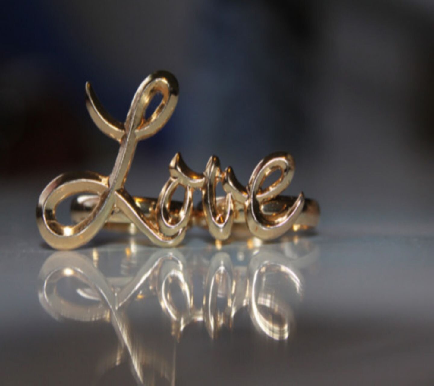 LouiseNugent2's profile picture. 