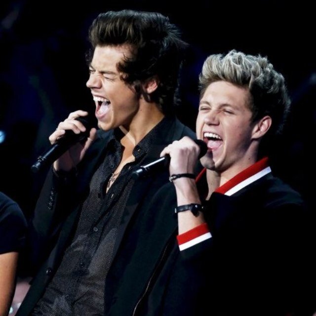 #Directioner #Belieber - i follow back there, you just gotta ask. :)