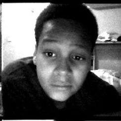 Dominicaans || Sgr || Single || American Footballer || Skype Djmboy325 uhmm Ik wil bij de arrestatie team ..