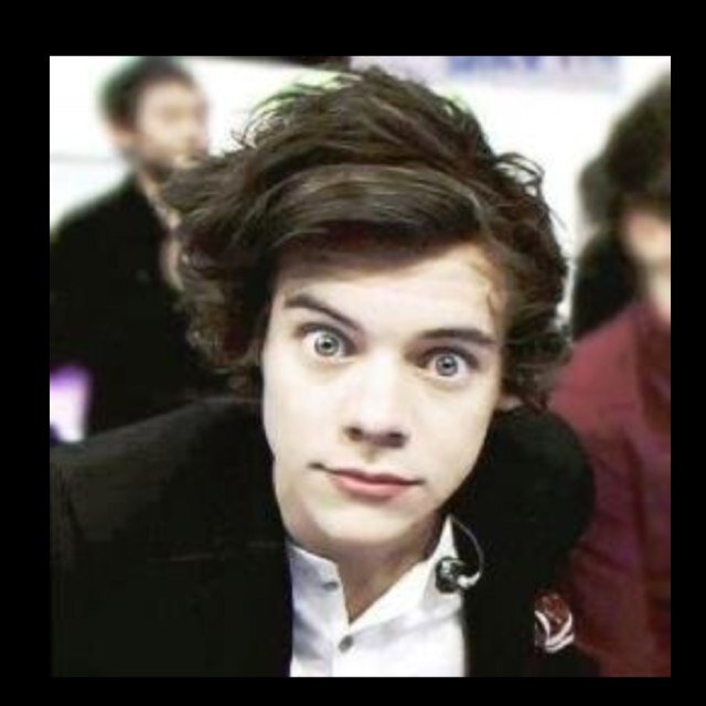 Please follow @jxsshemmings because she WILL follow you back i love you thank you