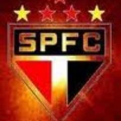 Eu sou legal,simpatico,amo minha familia amo o futebol tenho um jeito muleque e bem carismatico. Ousado,Alegre,Filho de Deus.  Familia sz