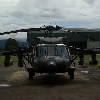 Suboficial del ejercito nacional de colombia aviador instructor de armamento, zapador, administrador aeronáutico y Segat