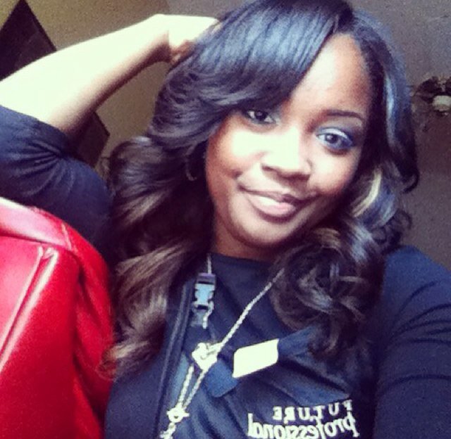 _LisaMonique_'s profile picture. If I'm a mistake, I'll be the BEST mistake you ever make...If I am not... I will change your life forever... For hair inquires DM me or contact me at 9014125959