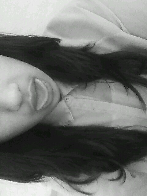 Add me i follow bck. One simple click so make it turn blue 3x