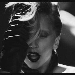 Segue que sigo de volta! I'm Little Monster s2