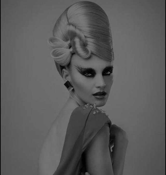 runshawmediamup's profile picture. Hair & Media Makeup