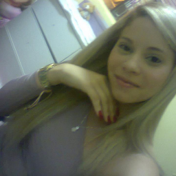 Brasileira, since 1995, estudante   ,  virginiana , adora estudar inglês,  apaixonada e temente a Deus ! http://t.co/OePUbRes16  and http://t.co/YHp9Vn5Lej