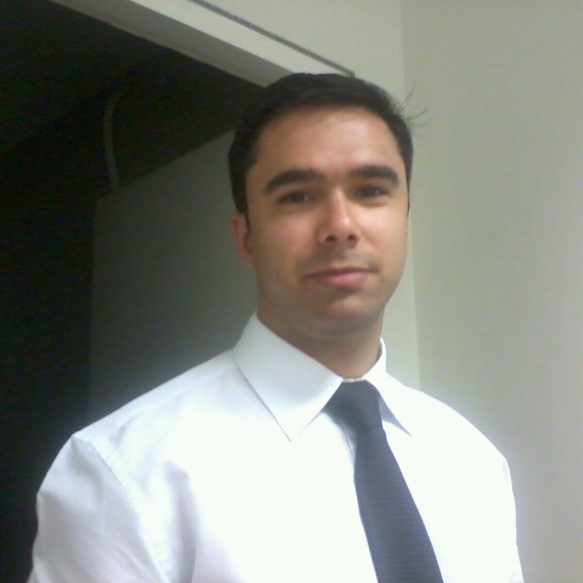 Cristão Metodista, economista, eterno estudante, judoca e vascaíno.