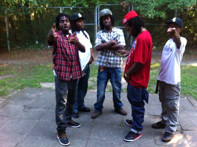 Aint no more playin... poppin tops my niggas never flip flop.....Six Owe let the world know.....disrespect thang go CliCC ClaCC...shots ring aint no gettin low.