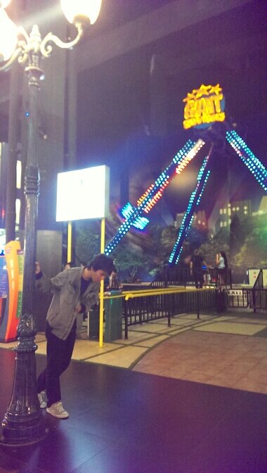 gilangsutela's profile picture. The one