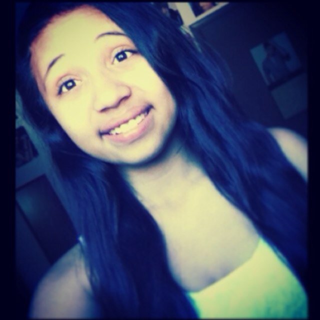 Hiya! My names Mariah and I love to laugh, have fun, and listen to Justin Bieber! But most of all, I love to dance ❤