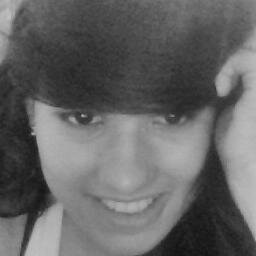 Tenho meu lado Doce & Amargo *--* amo minha familia e volei ! futura professora haha http://t.co/2fEC9I54bk
