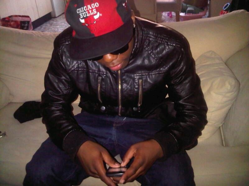 Follow me voor me tweets & niet voor een FollowBack ! | #MrLazyEye  #Prinsnigga