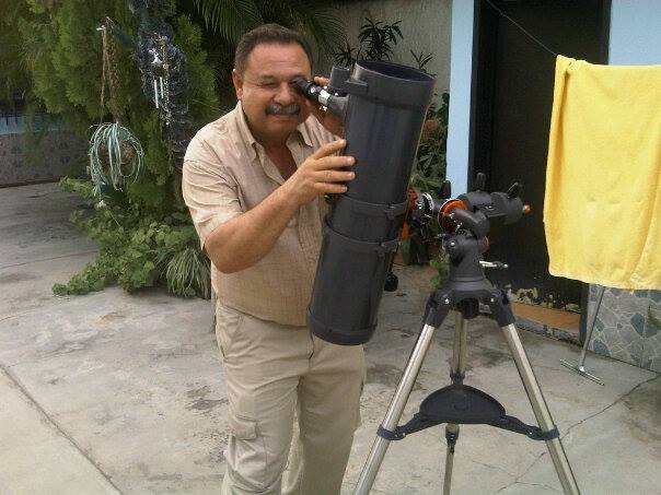 Soy Soltero tengo 59 años,Soy Mecánico Industrial con 20 años de experiencia!Trabajo como operador y Locutor