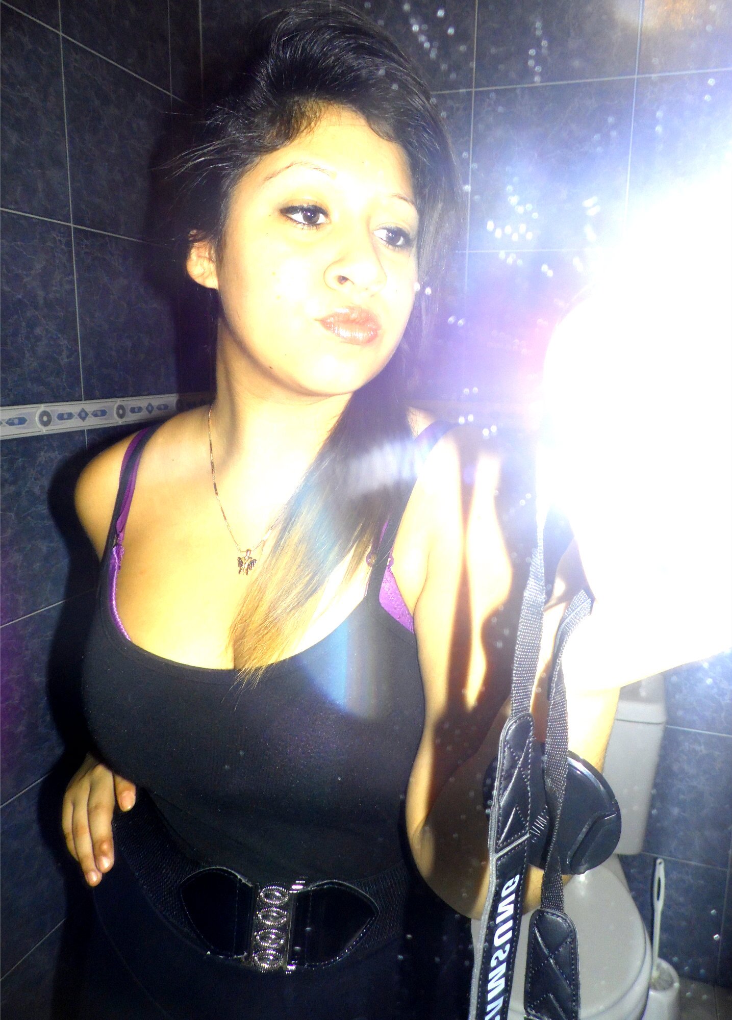 AntRomero1's profile picture. Amo Cantar y Ser Muy Sociable 
Amo A mis Amigos y Soy adicta al Chocolate*.*
Seguime y te Sigo!(;