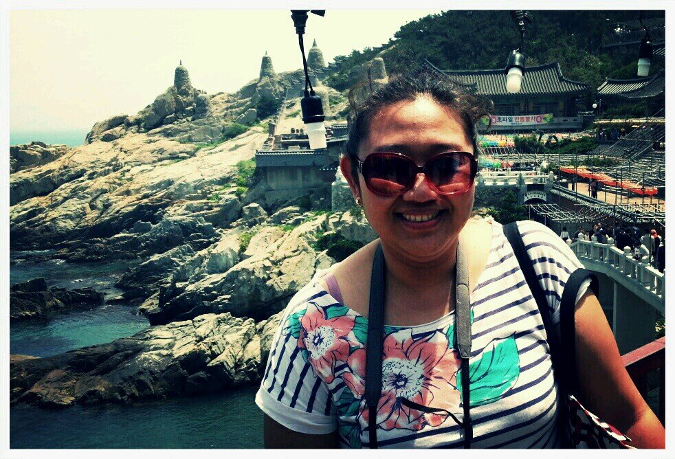 Buahvita's profile picture. freaking mind and a dreamer