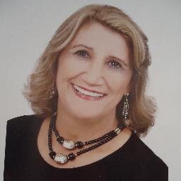 Sou advogada, psicóloga e curso pós em neuropsicologia. Gosto de temas correlatos e noticias que denotam esperanças de mudanças para o nosso País.