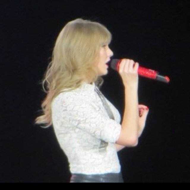 Taylor Swift Speak Now World Tour 6/11/11 Red Tour 5/4/13