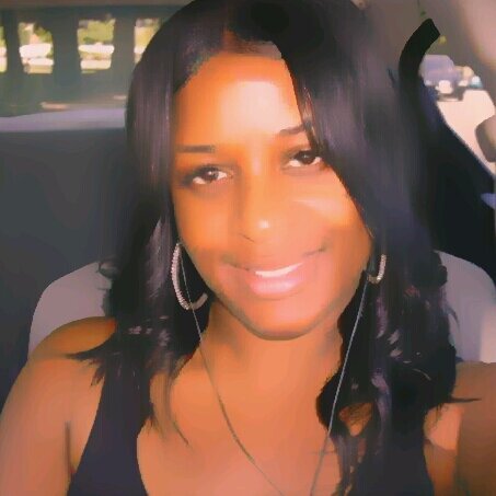 IM NOT A MODEL,ACTRESS JUST A SIMPLE WOMEN !!!
