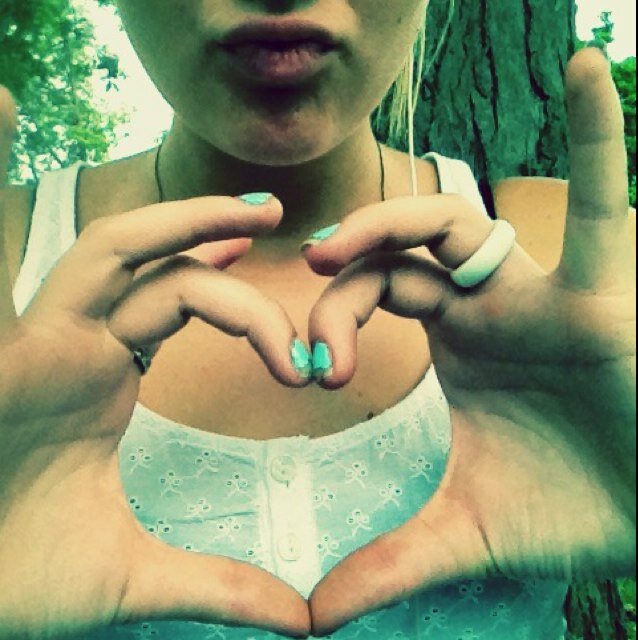 Tattoos. Piercings. Music. Follow me i follow back :D