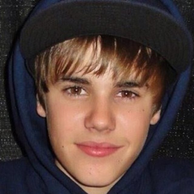 Belieber Since Kidrauhl I follow back. Other twitter acct is @beliebinTeam (justin follows me there)