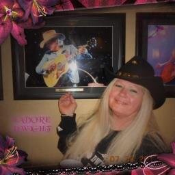 Administrator of Dwight Yoakam.club