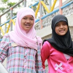 hidup penuh pilihan, pilihan penuh akibat, akibat penuh pengalaman, jadi...,pilih yang terbaik untuk dapat pangalaman baik.
