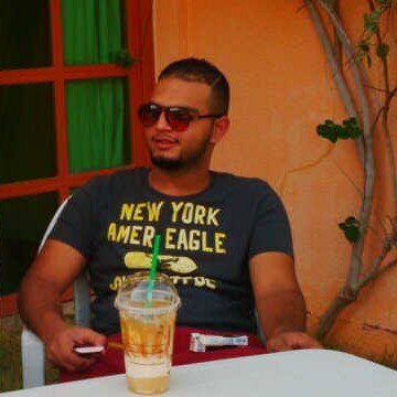 آن بغيتني حب آبغآكك روح .. 
وآن بغيتني لعب تحمل م يجيك(y)