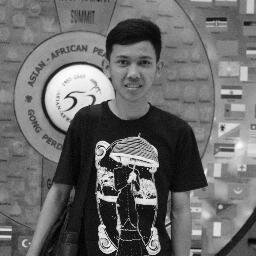*English Education Department UIN BDG & personnel of English Music Gathering (E.M.G)*
comedy inspiring youth -KOMIKA-