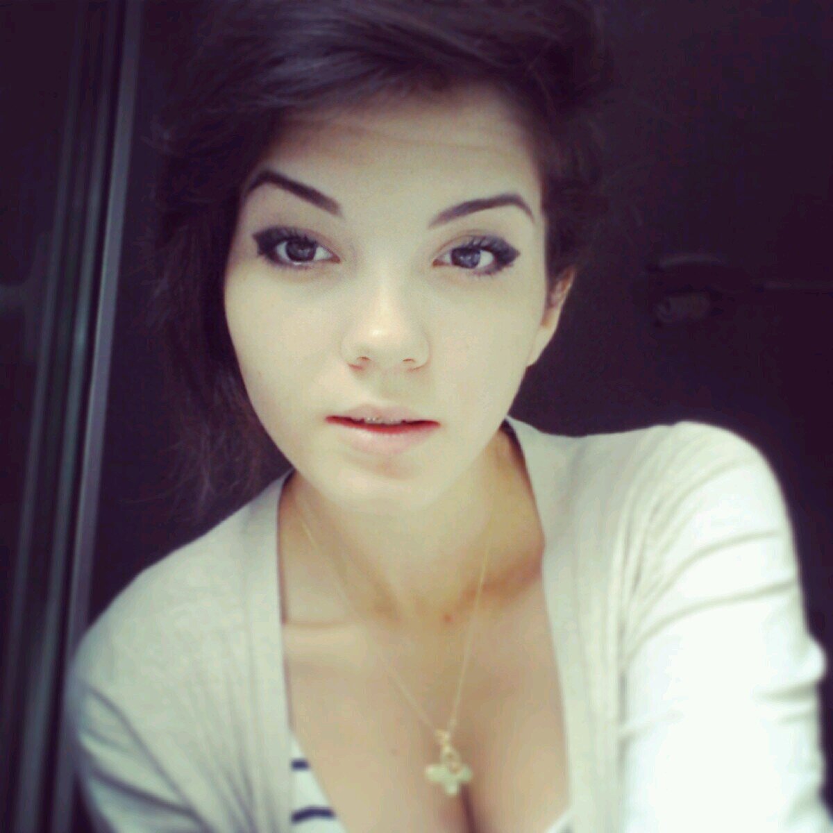 LollBlog's profile picture. 