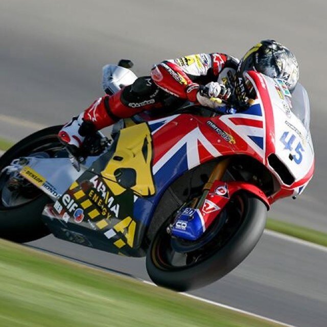 love me motorbike racing motogp moto2 moto3 bsb wsb... n mad about me carp fishing