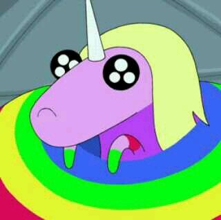 soy una lluviacornio  soy la mascota de la dulce princesa @JakeTheDog_HDA  es mi novio , solamente hablo koreano y amo a mis hijos