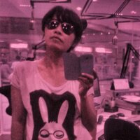 Tanti Soenardi (@r_veena) 's Twitter Profile