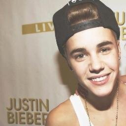 JUSTIN And DEMETRIA IS MY EVERYTHING. #Belieber #Lovatic  ▬▬▬▬▬▬▬ ♥ TVD ♥ 01.03.1994 ♥ MUSIC ♥  ▬▬▬▬▬▬▬   Justin's Smile