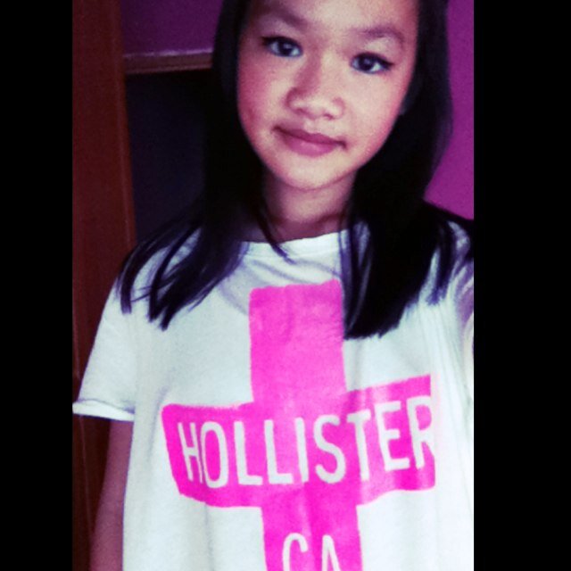 Netherland , Vietnamese