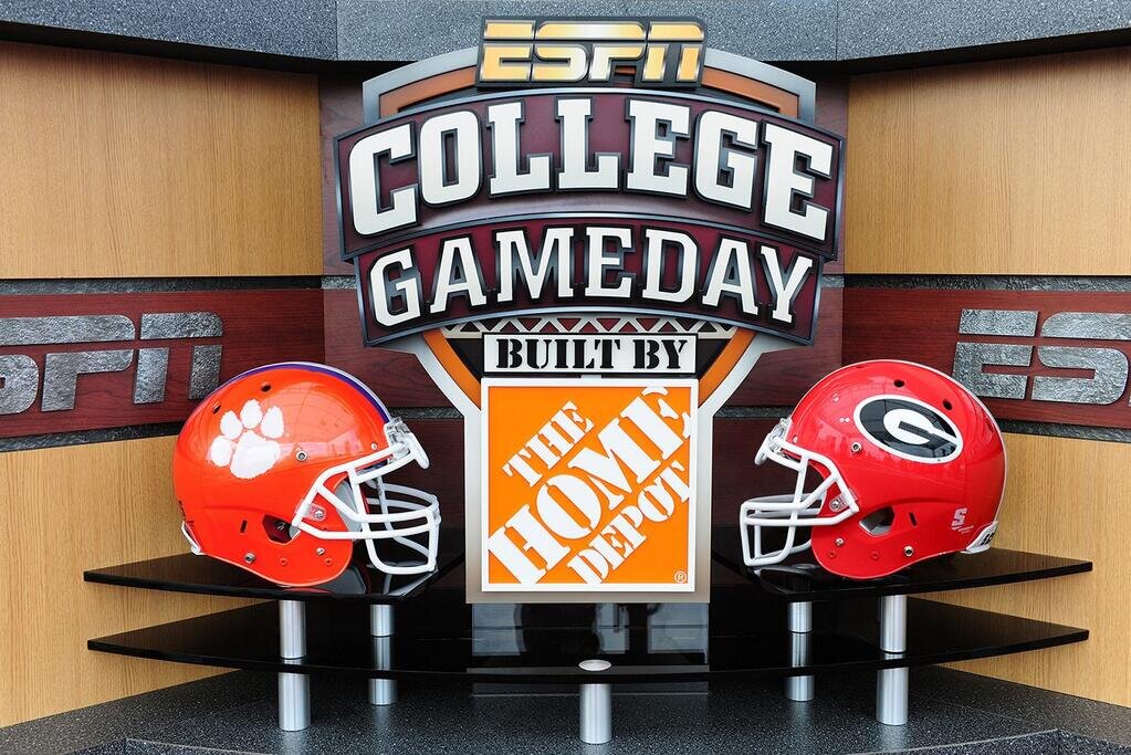 College gameday's best signs!