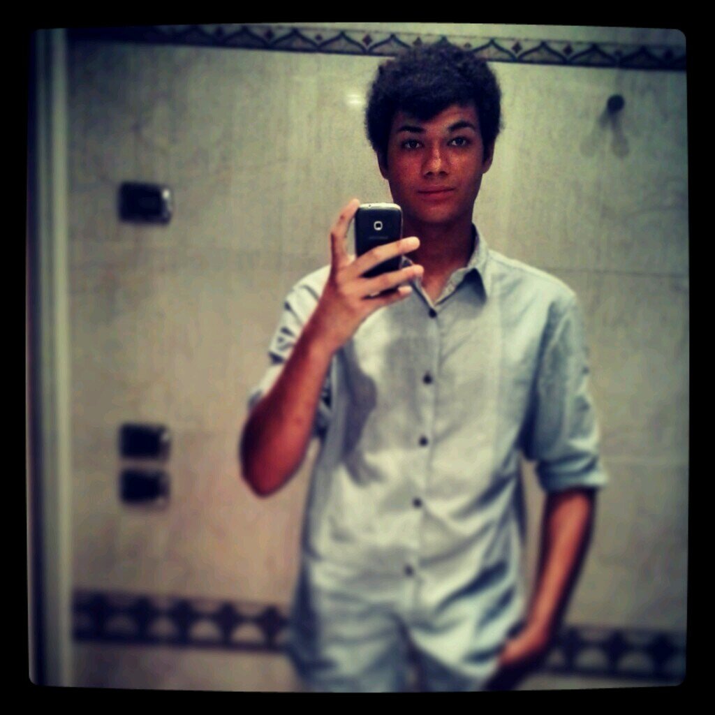 VVertua's profile picture. 