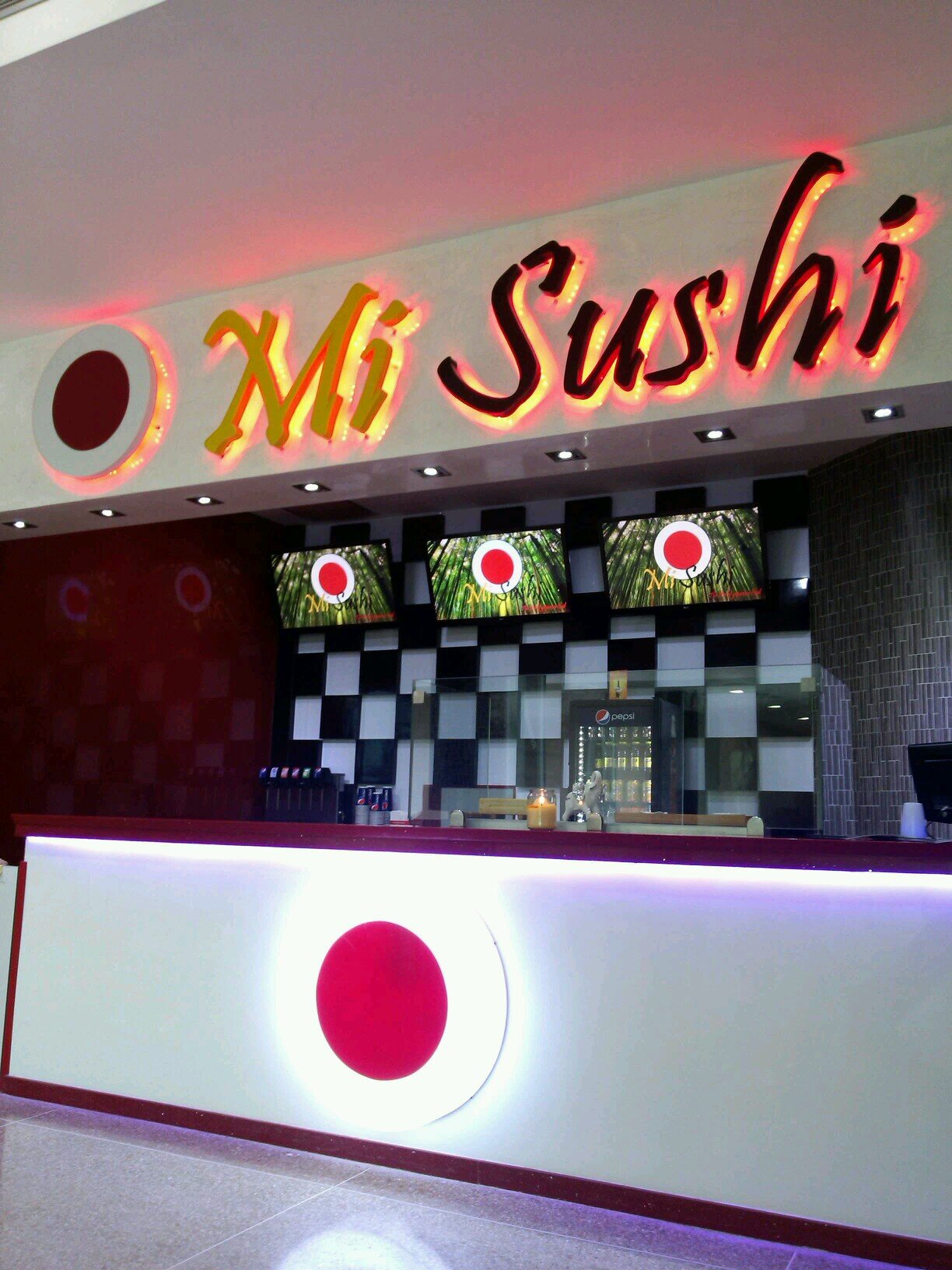 Restaurante de comida Japonesa, excelencia en Sushi y Teppanyaki.
The Art of japanese food
- Isla de Margarita