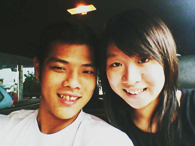 michael_apiaw's profile picture. not only love sports;GYM,GYM,GYM  volleyballn swim, but also really like Fernando Torres, white, and number 8 ..