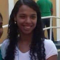 #Sou surda e de fala . Tenho 18 anos , moro em São João de Meriti . Gosto de conversar com surdos e ouvintes também .