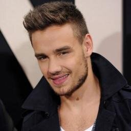 I love ONE DIRECTION ♥
Liam ♥
Harry ♥
Zayn ♥
Niall ♥
Louis ♥
I'm a Directioner ♥ 1D ♥