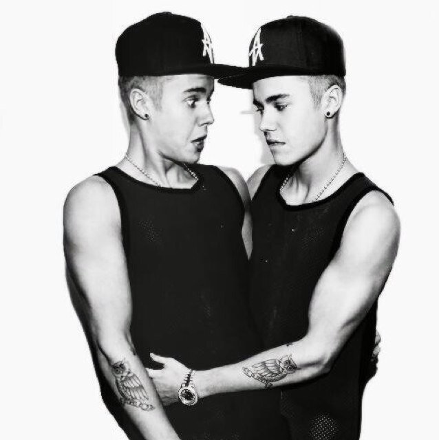 Ninguém é melhor do que ninguém, quem somos por dentro é mais importante. - Justin Bieber