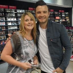 heya im a massive westlife fan love shane and nicky they are HOT will never forget the day i meet shane filan at meet and greet bradford on my birthday 26/10/14